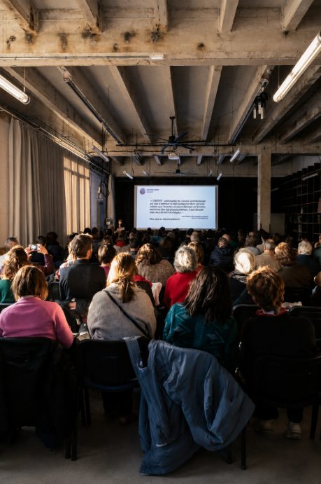 Public d'un atelier retour d'expérience lors du colloque BâtiREHAB à Marseille